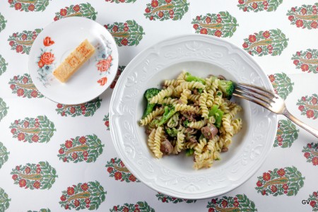 Pâtes au brocoli et à la saucisse Pâtes au brocoli et à la saucisse
