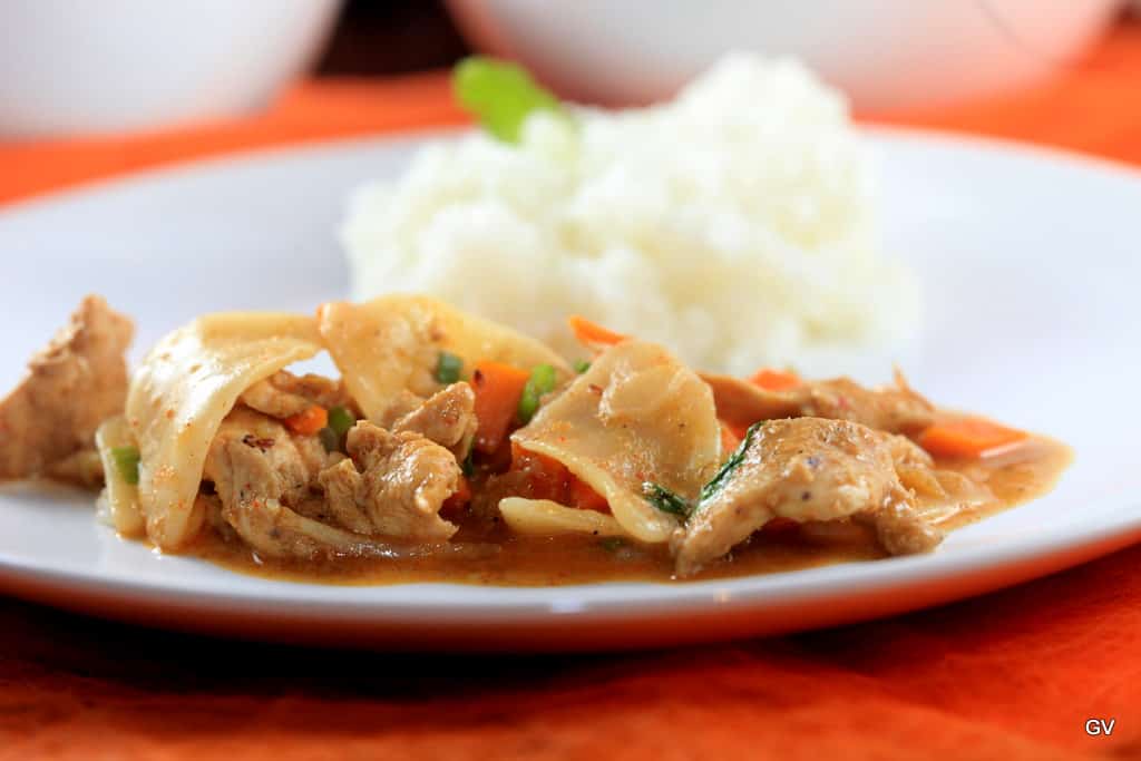 Curry coréen au poulet et légumes